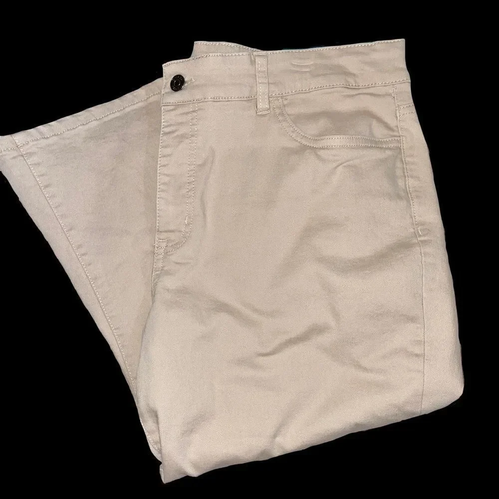 CHAPS Wide-Leg Capris - Picture 1 of 4